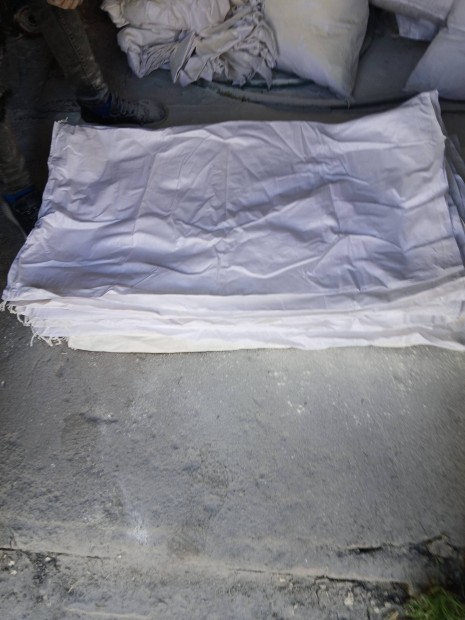 haszn�lt term�nyes zs�k