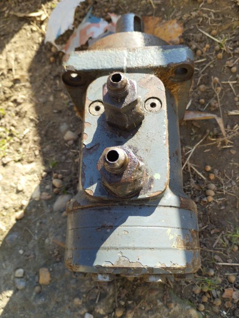 hidraulikus dolgok eladók