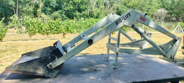 homlokrakod traktor rakod 