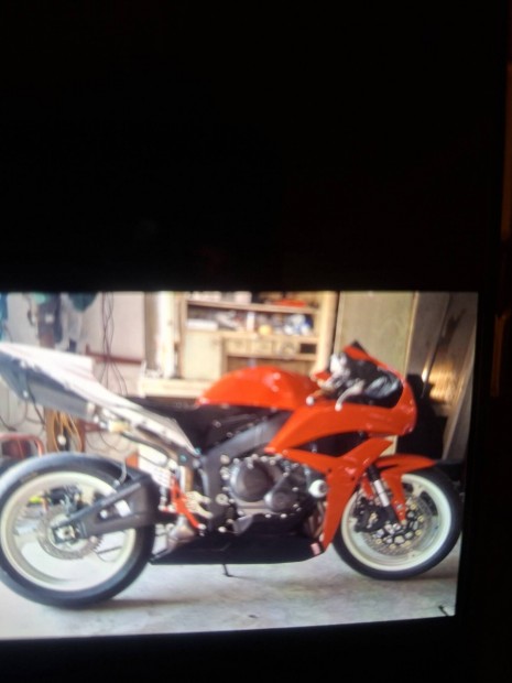 honda cbt 600 rr alkatr�szek 