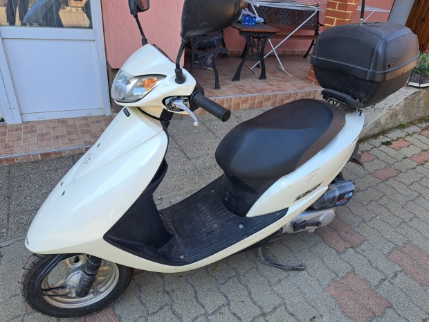 honda di robogo