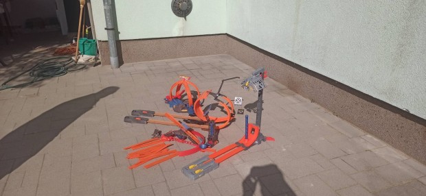 hot wheels pályák eladó egyben