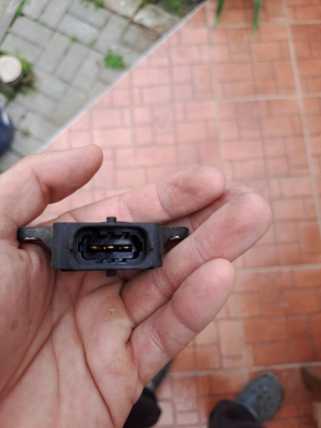 hyundai Accent folytószelep állás jeladó