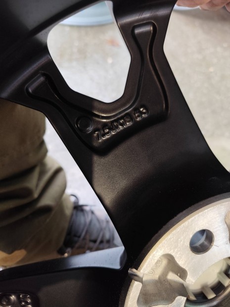 hyundai i30 kona tucson ceed Sportage gyri alufelni 