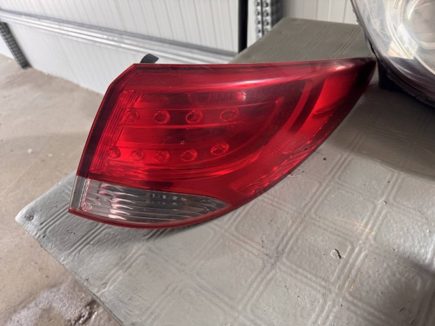 hyundai ix 35 jobb hátsó lámpa!