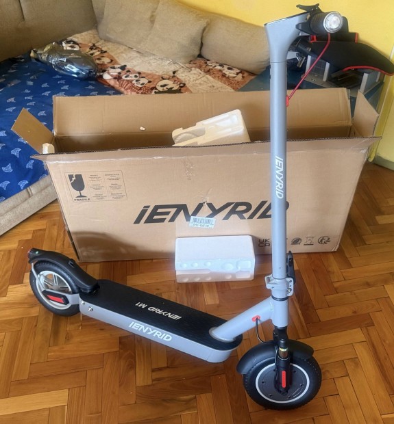 ienyrid IE-M1 Elektromos Roller