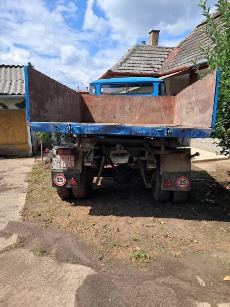 ifa hathengeres motorral elado.
