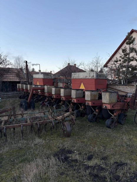 ih cyclo 12 soros elad�