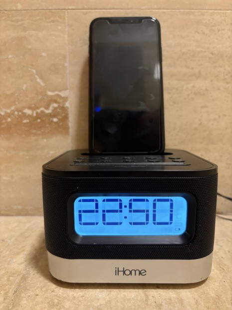 ihome telefon töltő és rádió