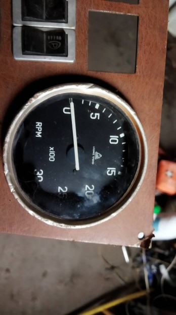 ikarus m�szer darab 