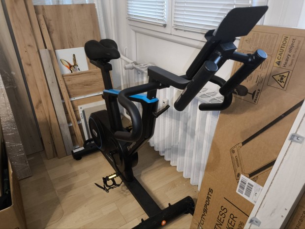 incondi s200i szobaker�kp�r tablett�mogat�ssal, orsz�g�ti st�lus