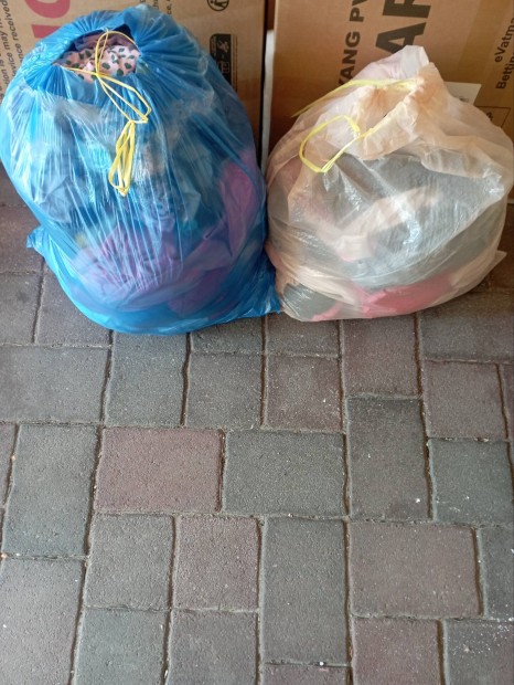 ingyen elvihető ( 5 Milka csoki ) 2zsak lány ruha