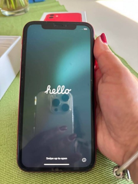 iphone 11 Red 
