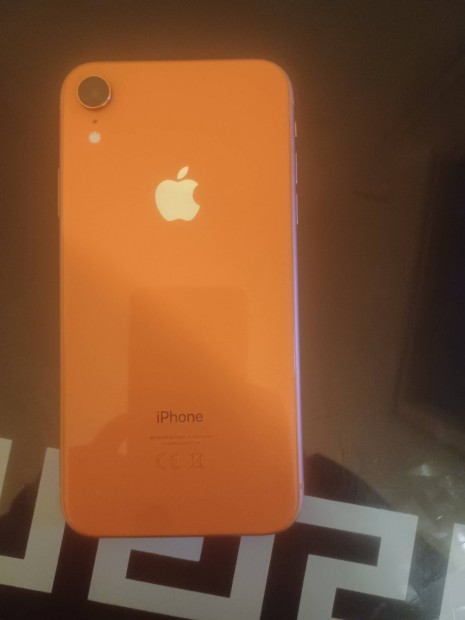 iphone xr elad 