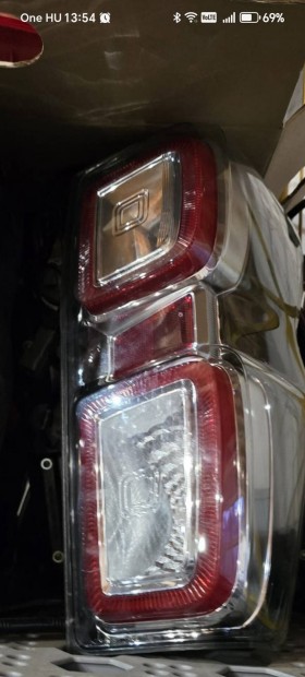 isuzu D-Max gyri hts lmpa elad! 