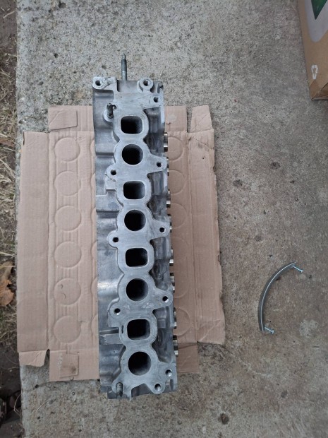 j astra a17dtj diesel hengerfej.