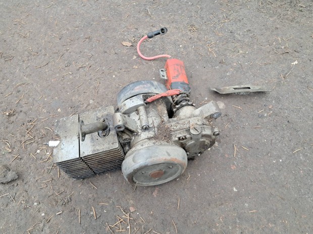 jawa babetta 207 blokk