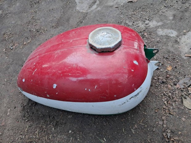 jawa panelka 559/360 csepptank üzemanyag tatrály