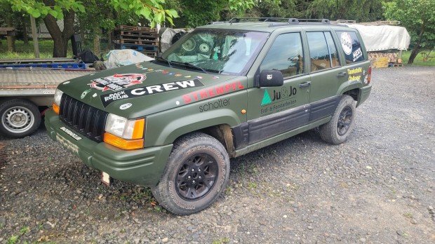 jeep cherokee 5.2 v8