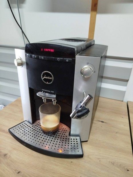 jura F50 automata kávéfőző kávégép