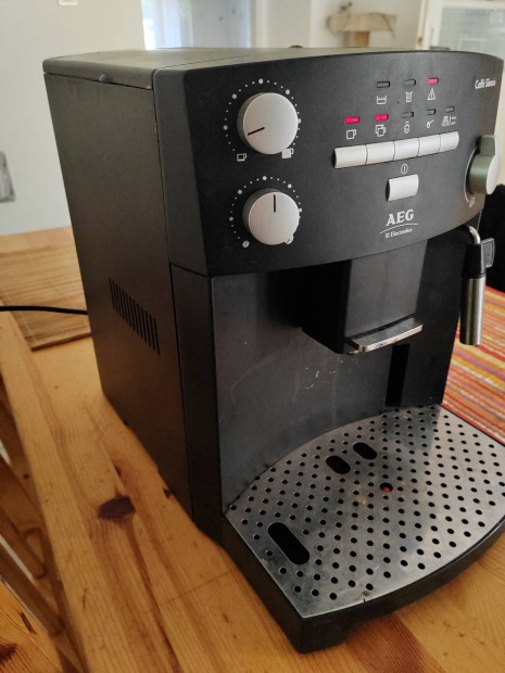 kávégép delonghi.