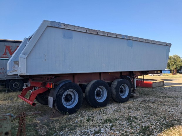 kempf nyerges billencs 27m3