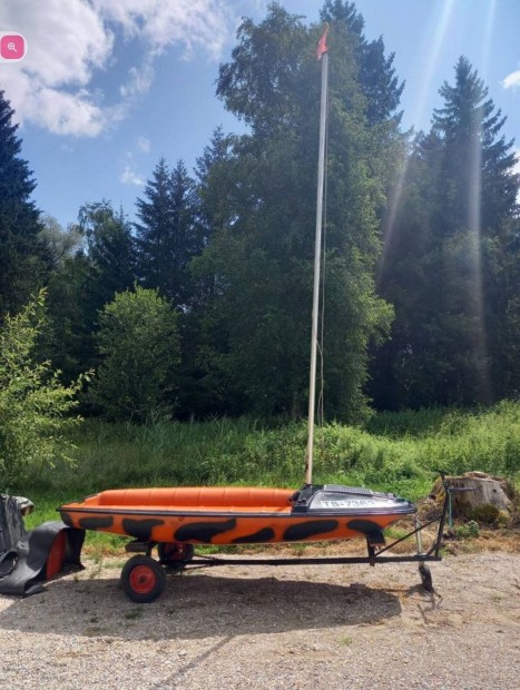 kis vitorlas solarral uj vitorlaval 