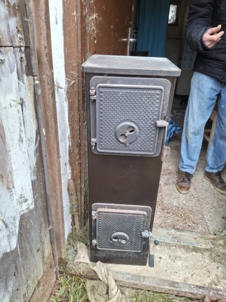 kism�rer� k�lyja