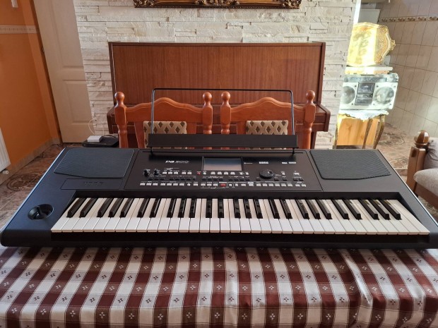 korg pa300 llvnnyal elad!