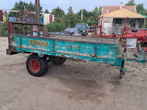 kruger tragyaszoro kocsi