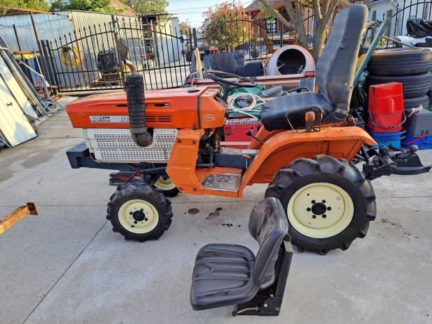 kubota b1200 3hengeres diesel traktor képen látható állapotban friss