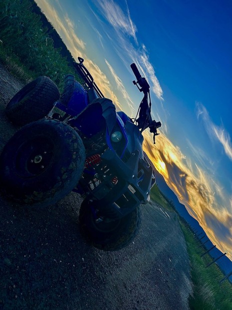 kxd 125ccm gyerek quad szálitást nem tudok válalni