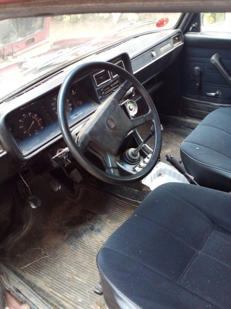lada ezer ocsi
