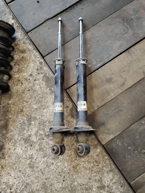 lexus GS 300/430/ 450h lengscsillapt elad 