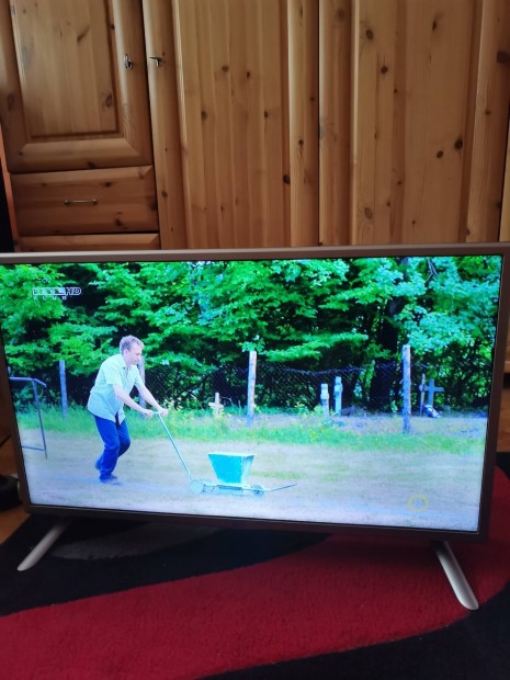 lg Full HD led tv 80 cm 