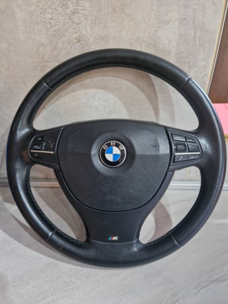 m5 kormny/f10/hibtlan llapotban 