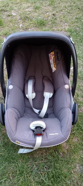 maxi cosi Pebble plus babahordozó autósülés