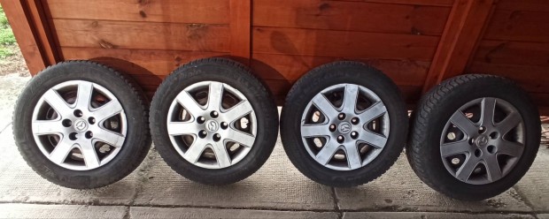 mazda3 BK 1.4 (2008) 15" lemezfelni+d�szt�rcsa 20.000 Ft