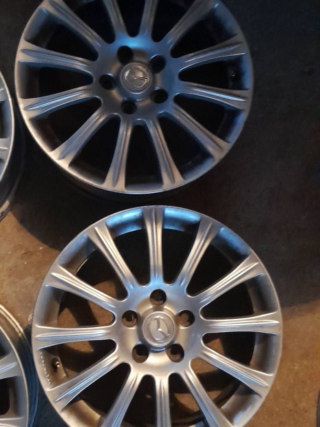 mazda Nissan Mitsubishi Suzuki Toyota Renault r17 5x114.3 alufelni 