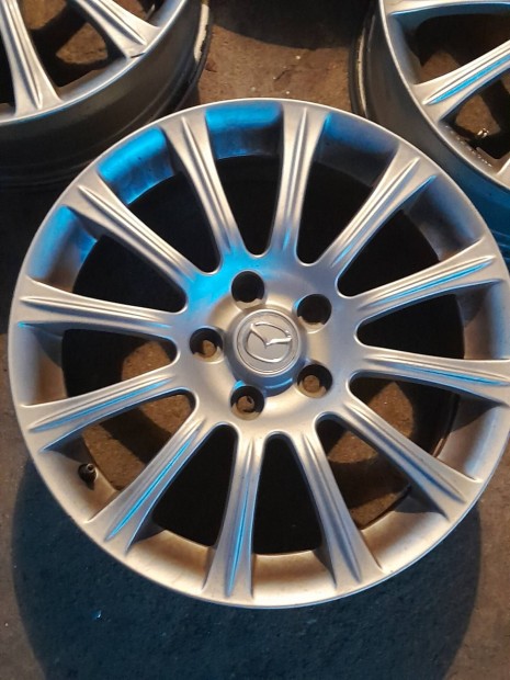 mazda Nissan Mitsubishi Suzuki Toyota Renault r17 5x114.3 felni