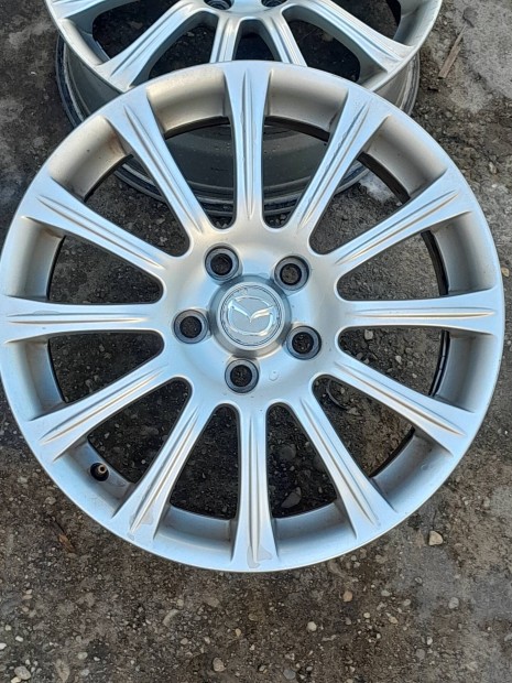 mazda Nissan Mitsubishi Suzuki Toyota Renault r17 5x114.3 felni