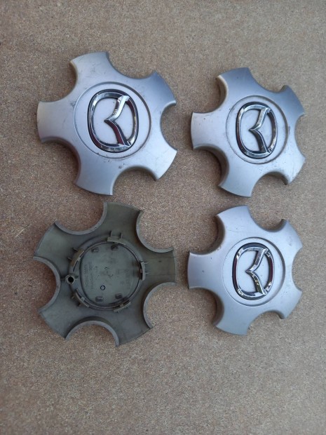 mazda alufelni kupak