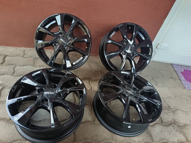 mazda,kia oxxo 4x100 15 col alufelni szett 54.1 agy