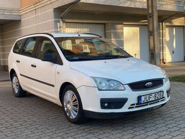 megkmlt ford focus 1.6 tdci 2005 vjrat 