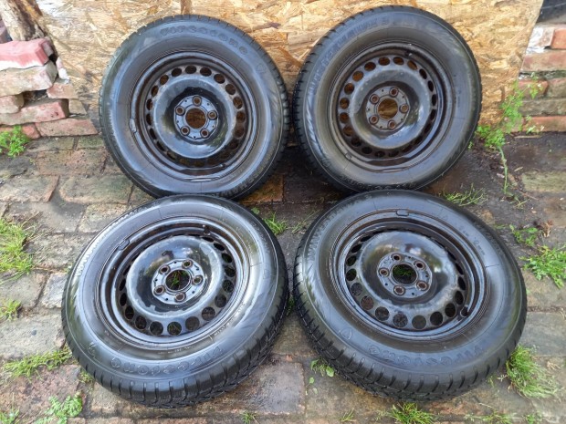 mercedes 5x112 lemezfelni gumikkal w169 w124 w202 vito