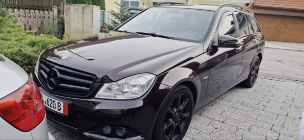 mercedes-Benz c220 2011 