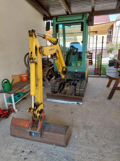 minikotr Yanmar SV 16