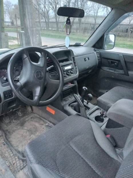 mitsubishi pajer 3.2es 