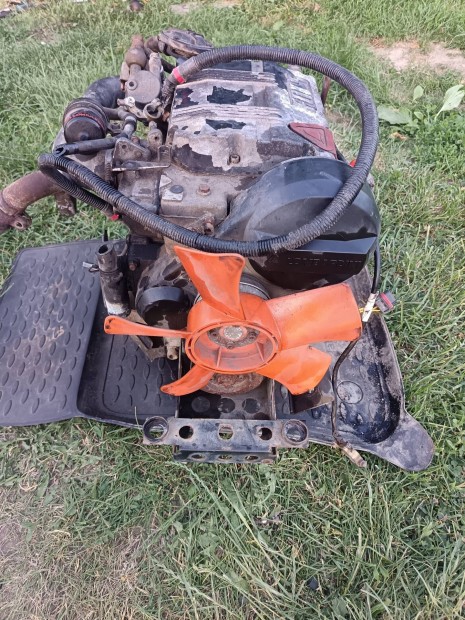 mopedautó, moped autó, lombardini motor eladó