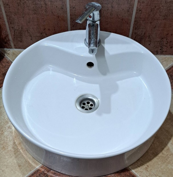 mosd csapteleppel
